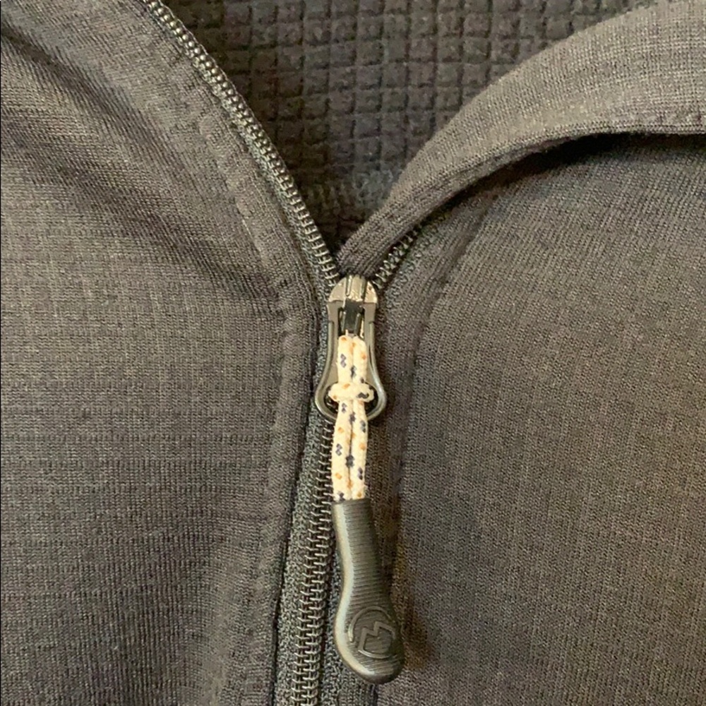 Magellan Pullover - image 2